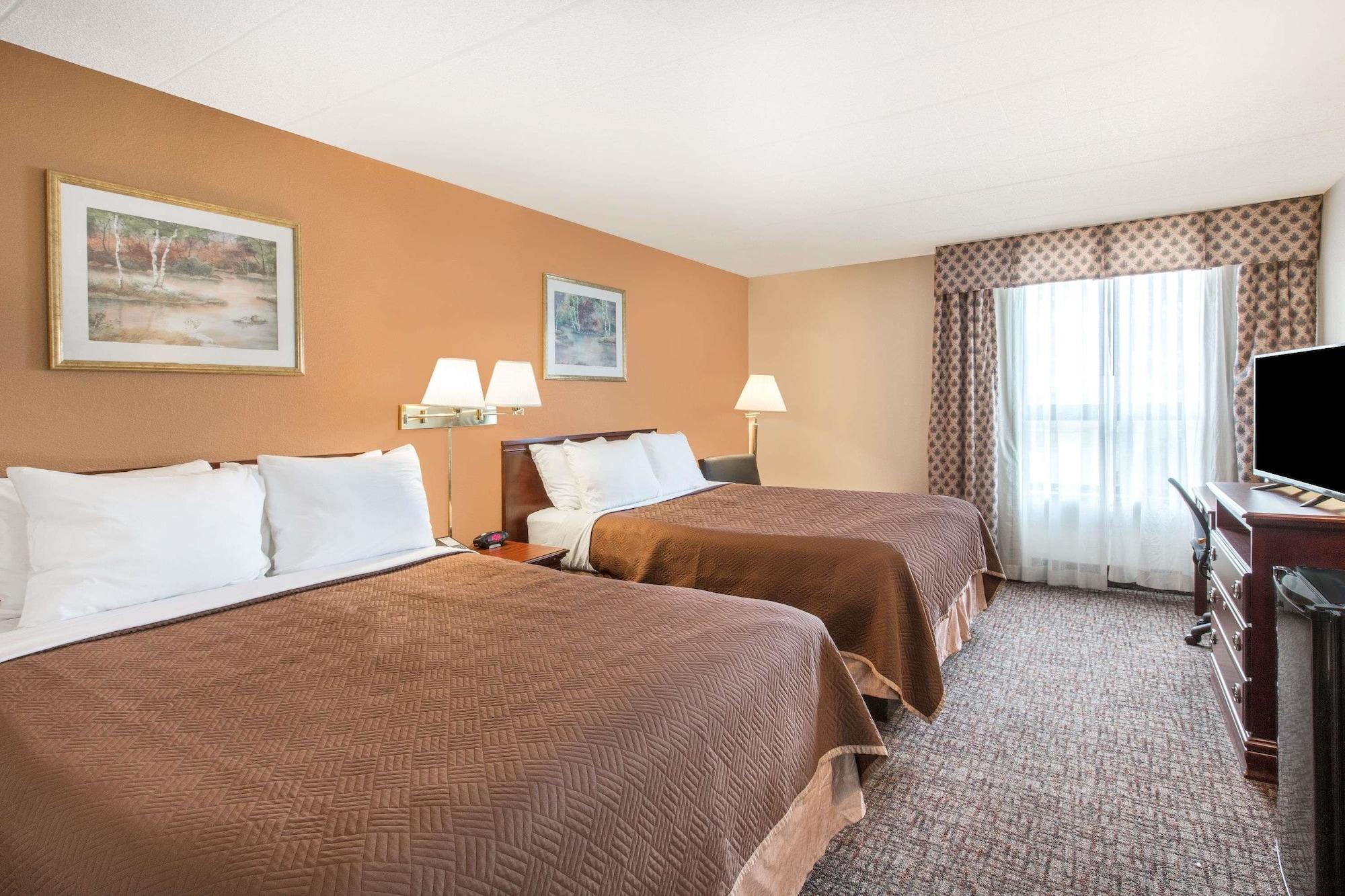Howard Johnson By Wyndham Bartonsville/Poconos Area Exteriér fotografie