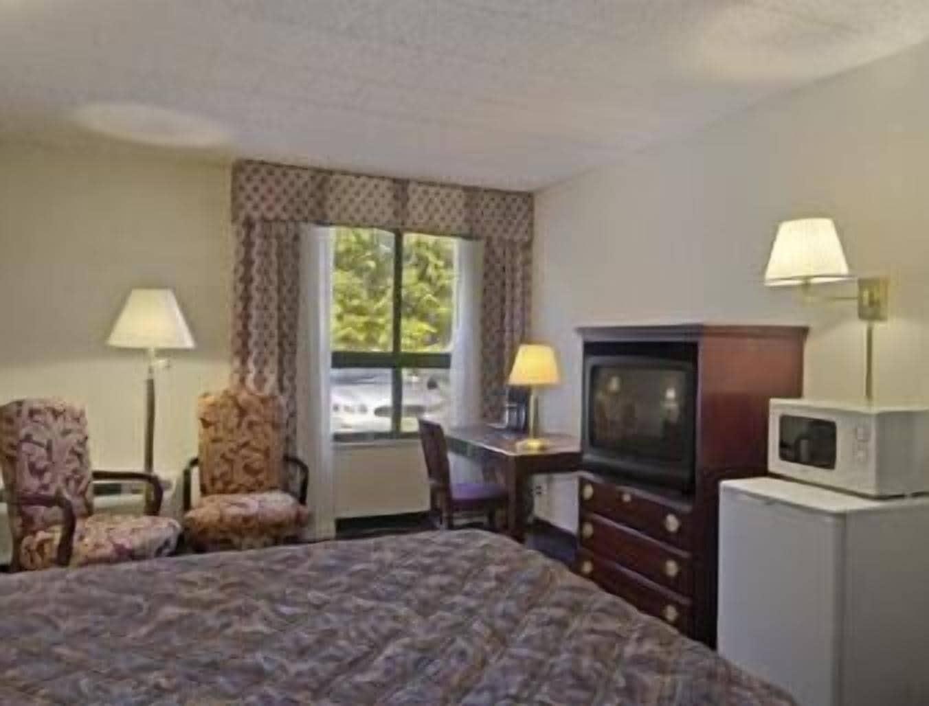 Howard Johnson By Wyndham Bartonsville/Poconos Area Exteriér fotografie